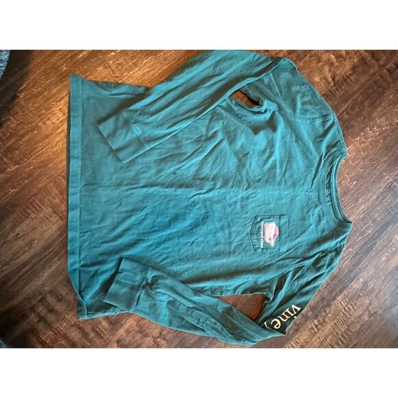 Vineyard Vines long sleeve whale tee christmas mens XS - Picture 3 of 4